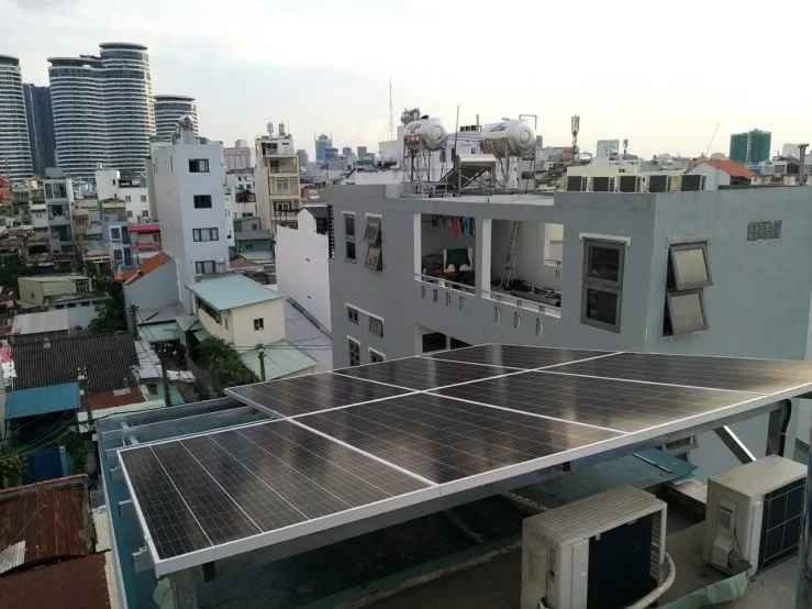 Hệ thống điện mặt trời cao cấp tiêu chuẩn quốc tế cho gia đình
